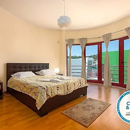 Hotel With Private Pool, Garden, Terrace And Marina View 3*