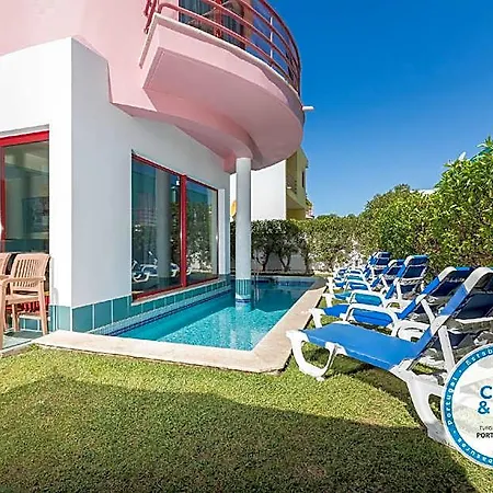 فندق With Private Pool, Garden, Terrace And Marina View البوفيرا