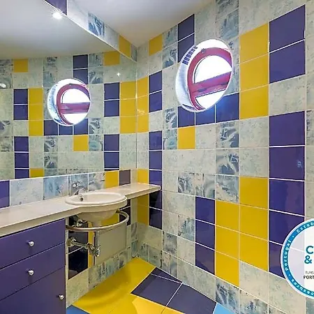 Hotel With Private Pool, Garden, Terrace And Marina View Albufeira